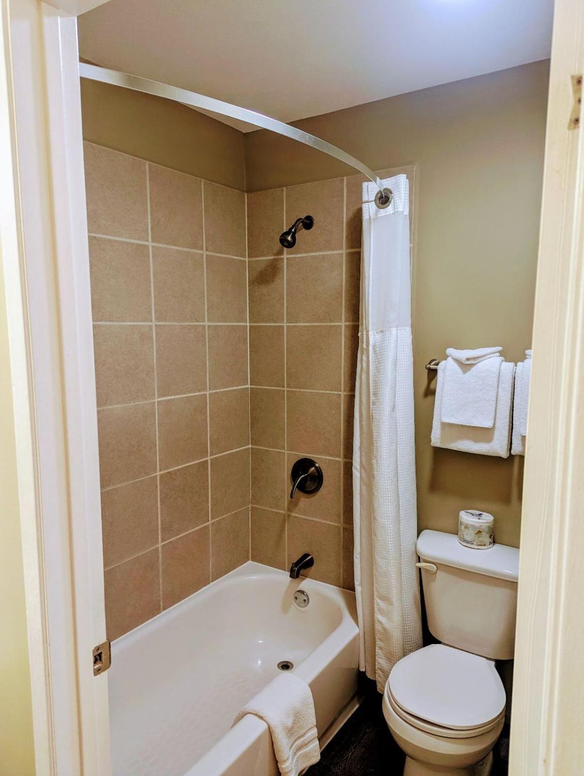 Alpine Inn&Suites Nelson Esterno foto