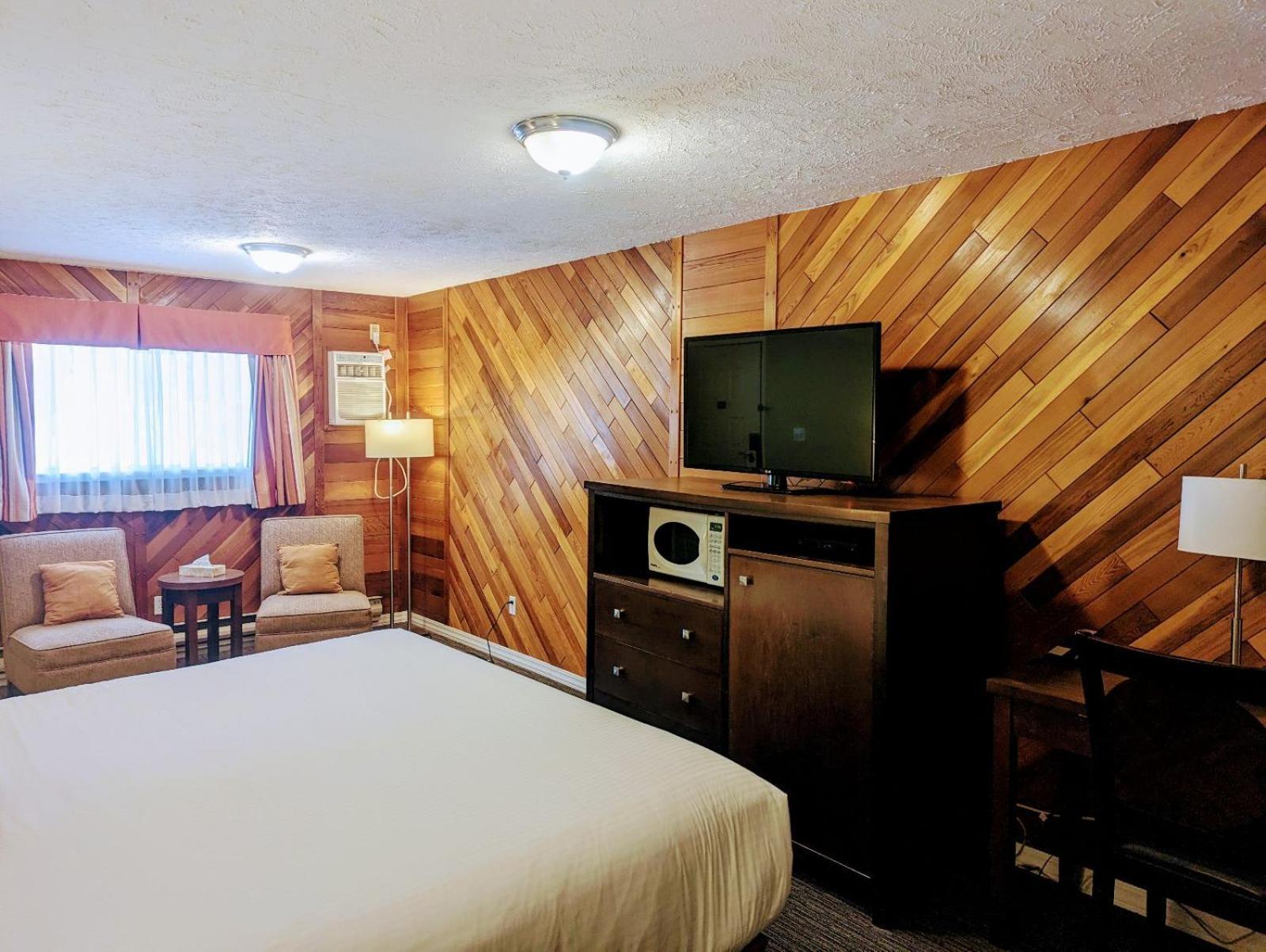 Alpine Inn&Suites Nelson Esterno foto