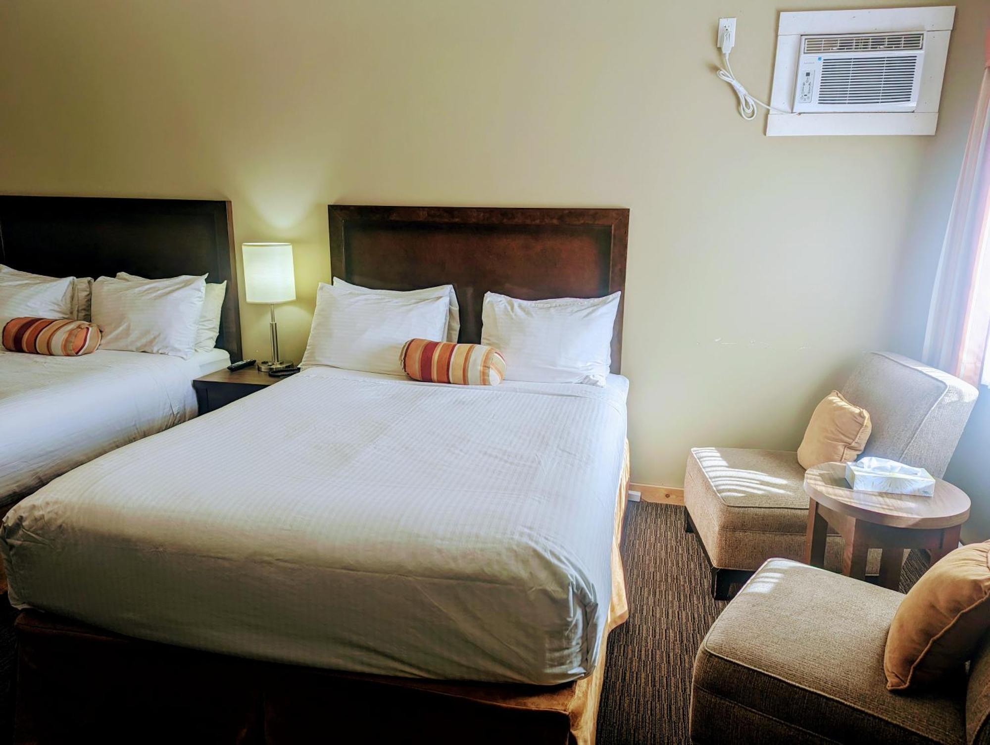 Alpine Inn&Suites Nelson Esterno foto