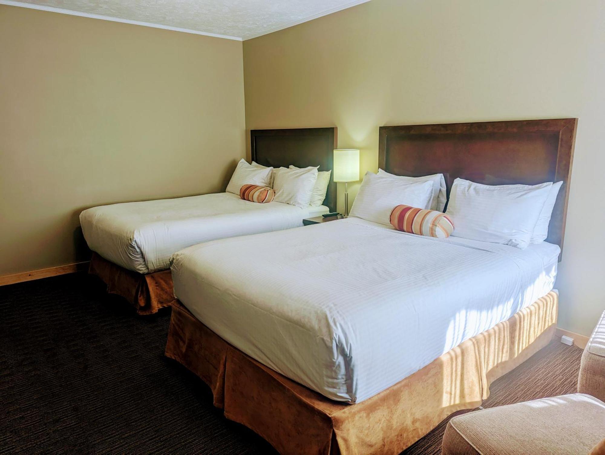 Alpine Inn&Suites Nelson Esterno foto