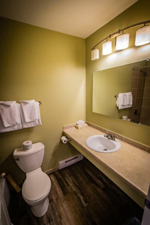 Alpine Inn&Suites Nelson Esterno foto