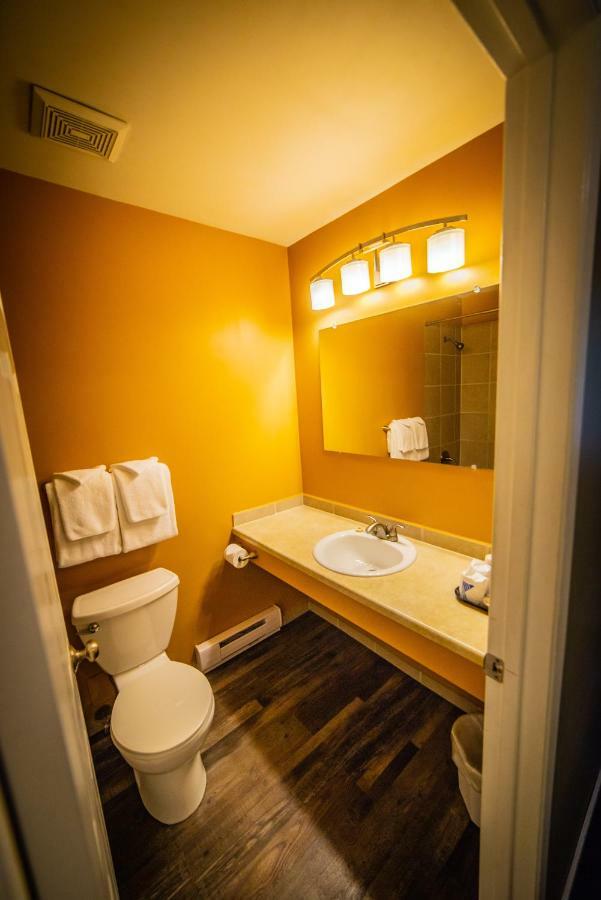 Alpine Inn&Suites Nelson Esterno foto