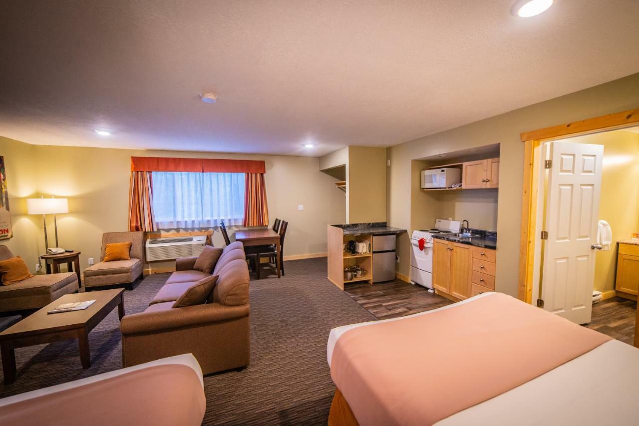 Alpine Inn&Suites Nelson Esterno foto