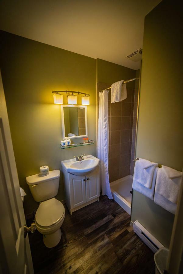 Alpine Inn&Suites Nelson Esterno foto